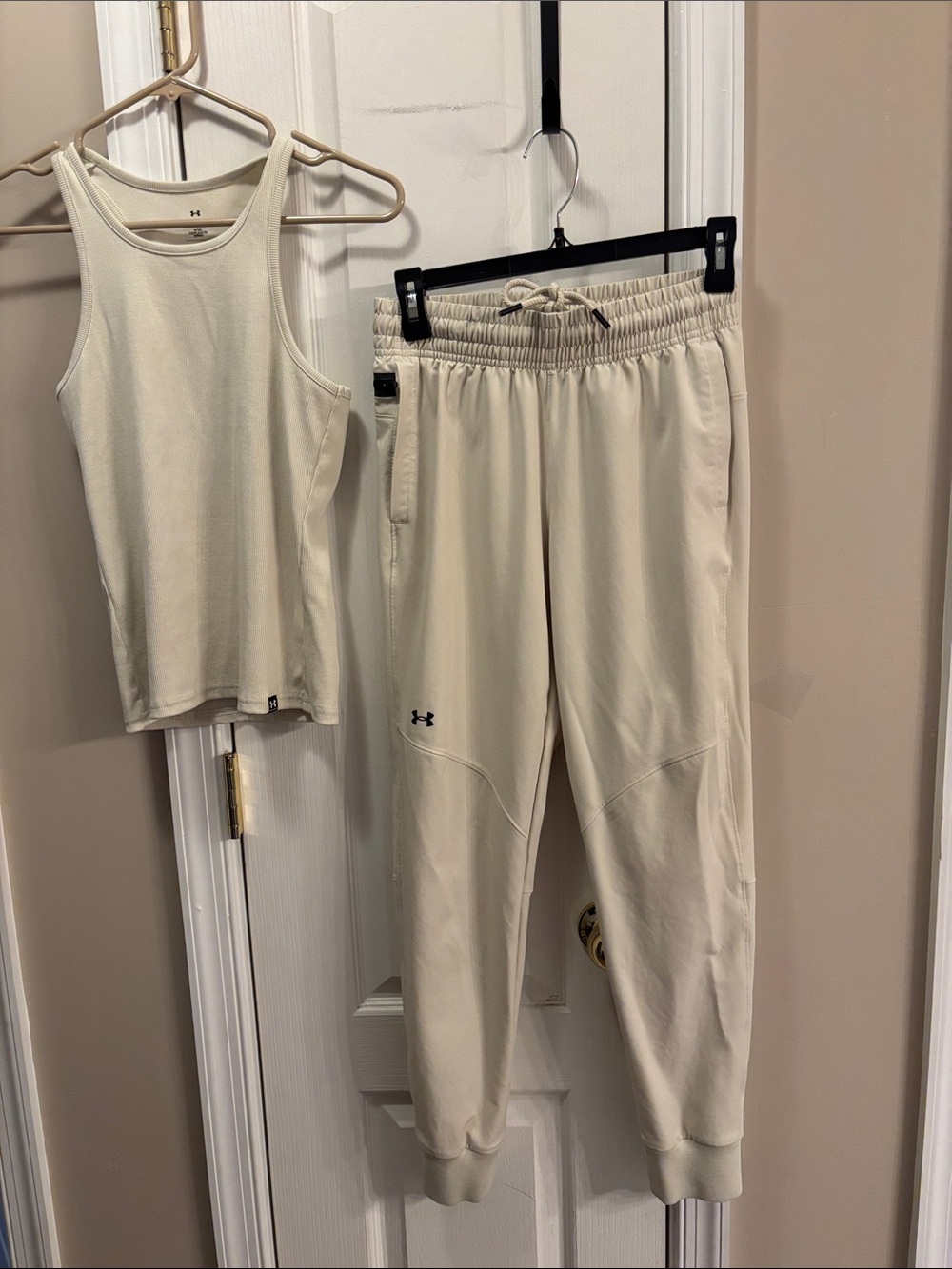 Under Armour Women's Cream Track Jogger Pants and tank set